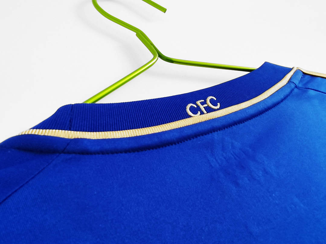 Long sleeve: 2012/13 Chelsea home retro