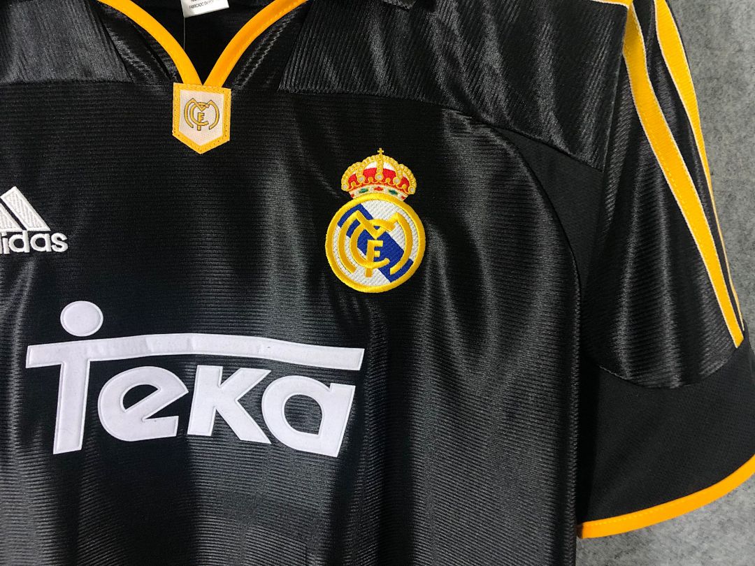 Real Madrid away black retro