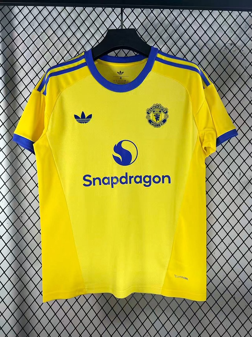 Man United Goalkeeper Soccer Jersey 26 27